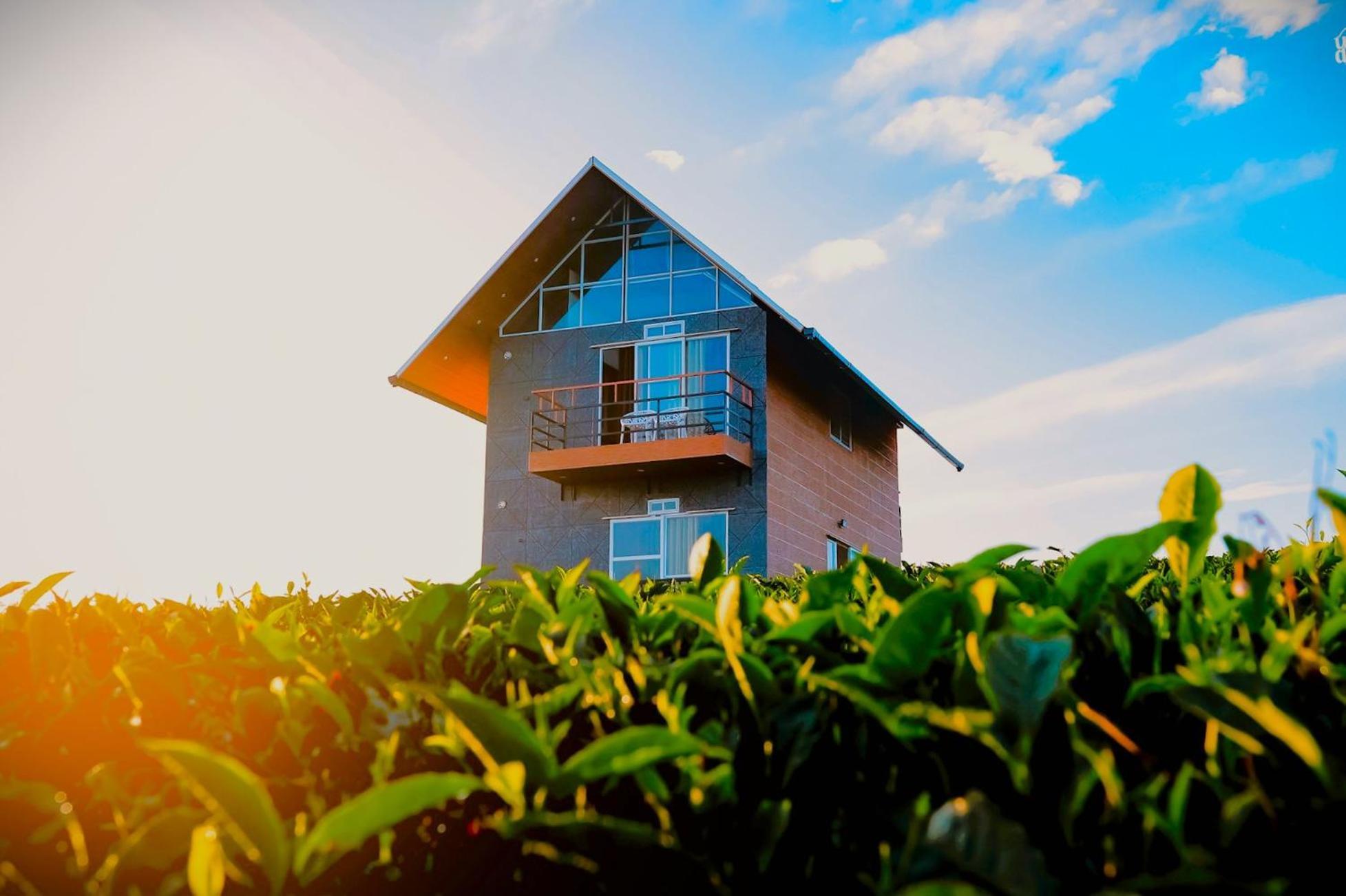 Cloud Canopy - Tea Garden Family Pool Cottage In バガモン エクステリア 写真
